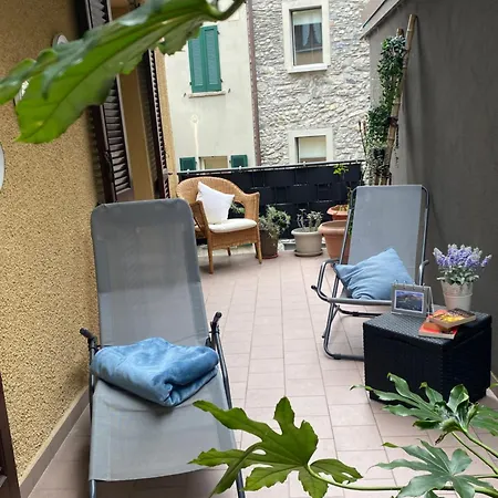 Mella Al Porto - With Terraces Near The - Parking Bellagio