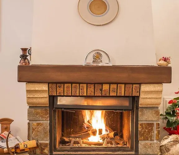 Mella Al Porto - With Terraces Near The - Parking * בלאג'יו